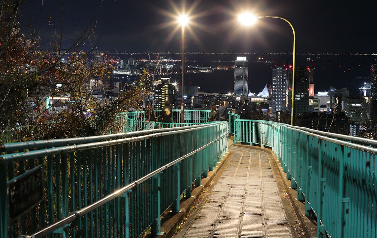 从三宫和异人馆也可以随意前往，在当地作为约会景点也非常有人气。