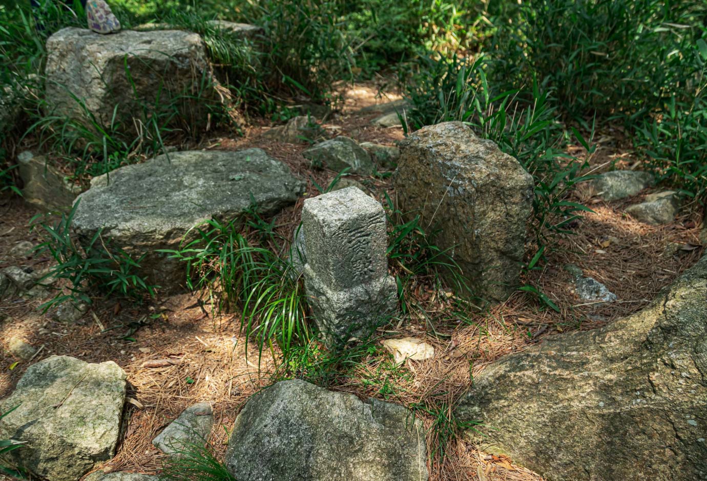 Sankaku-ten triangle point