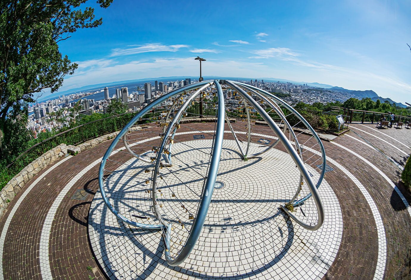 Key of Love monument