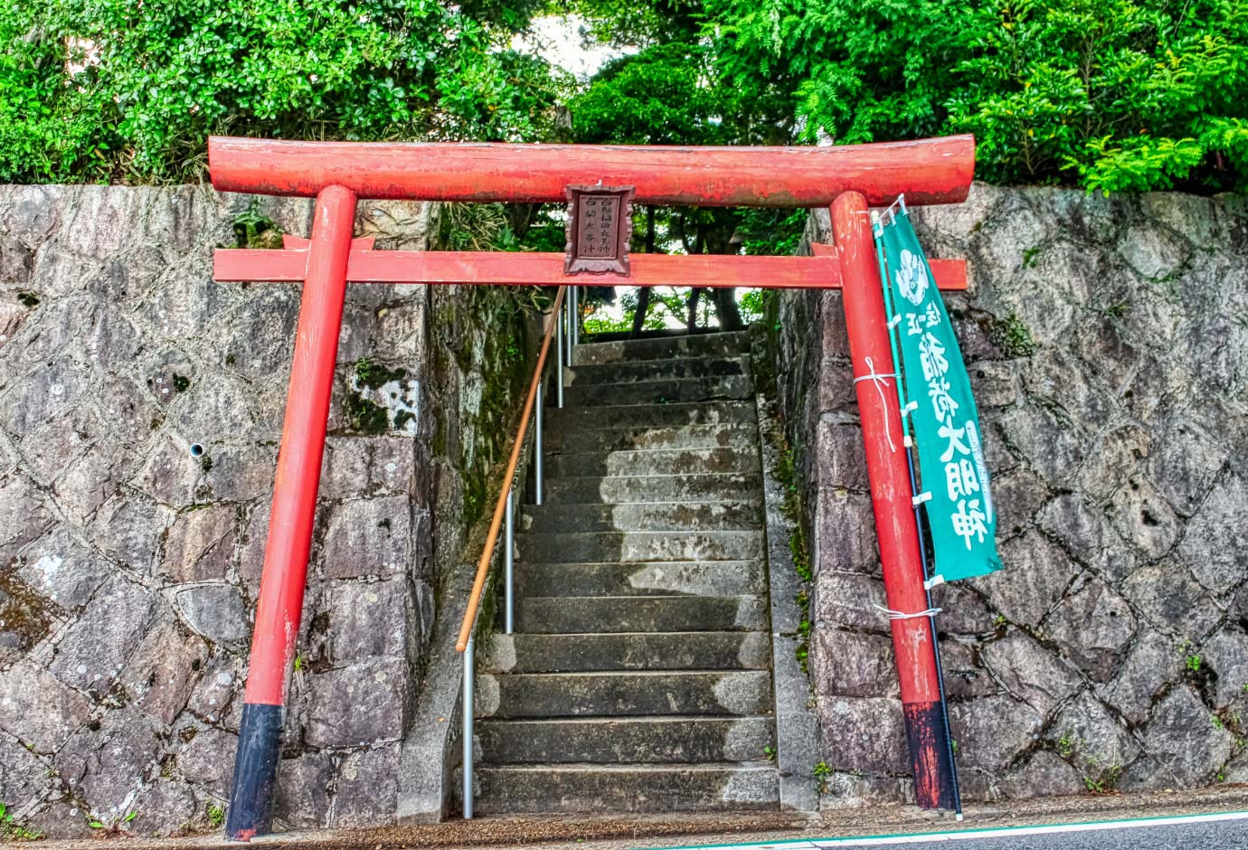 시라기쿠 다이젠진·시라히게 이나리 다이젠진