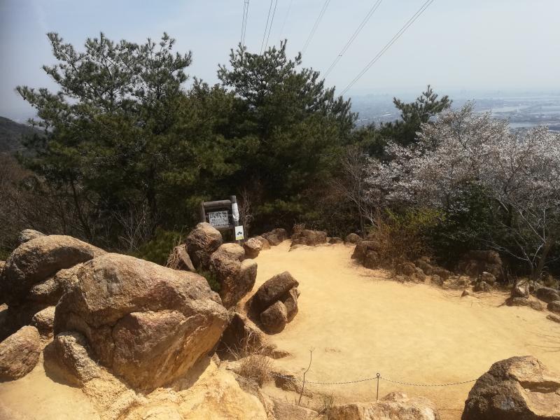 六甲山の人気コース！風吹岩から岡本へ歩こう！